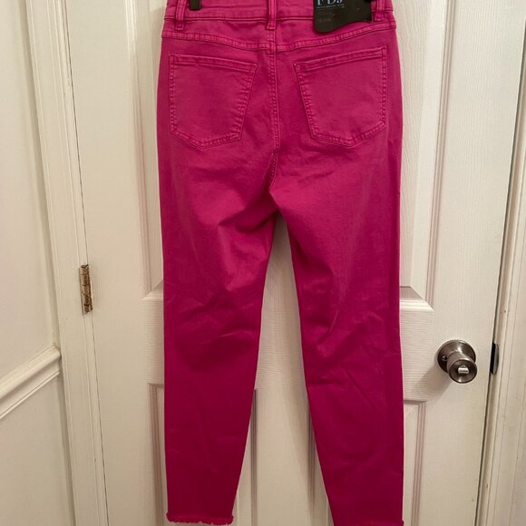 FDJ French Dressing Jeans Olivia Pink Mid Rise Denim Slim Leg Ankle Raw Hem sz 6 - Picture 2 of 7